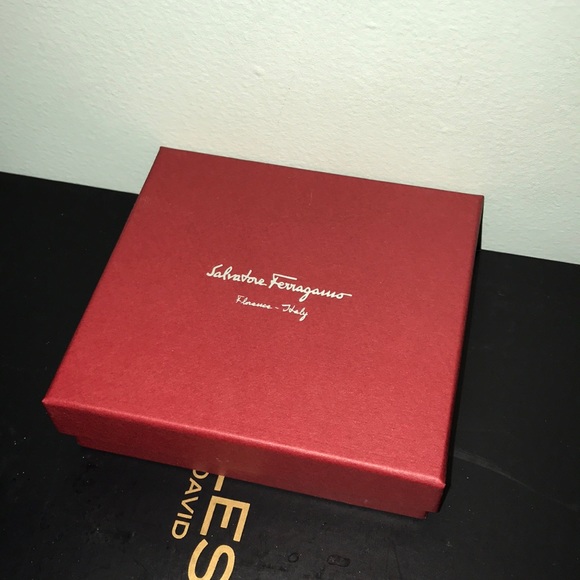 Ferragamo gift box Clearance